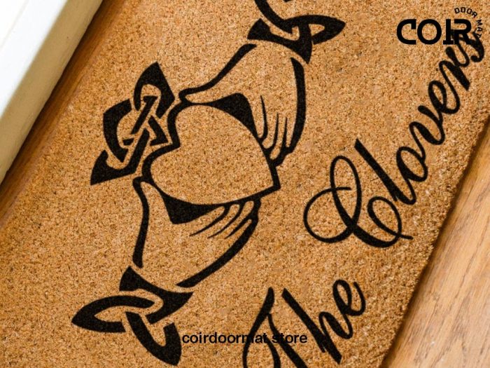 Irish Claddagh Family Surname Doormat - Personalized Calligraphy Doormat - Custom Welcome Mat - Couples Gift - Home Decor - Custom Doormat